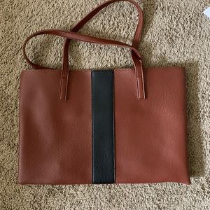 Vince Camuto Tote